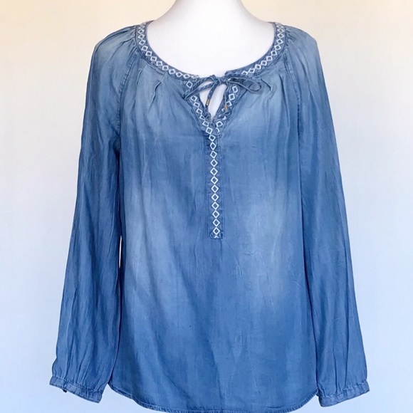 NWT Vintage America Blues Boho Chambray Top Small - Picture 2 of 4